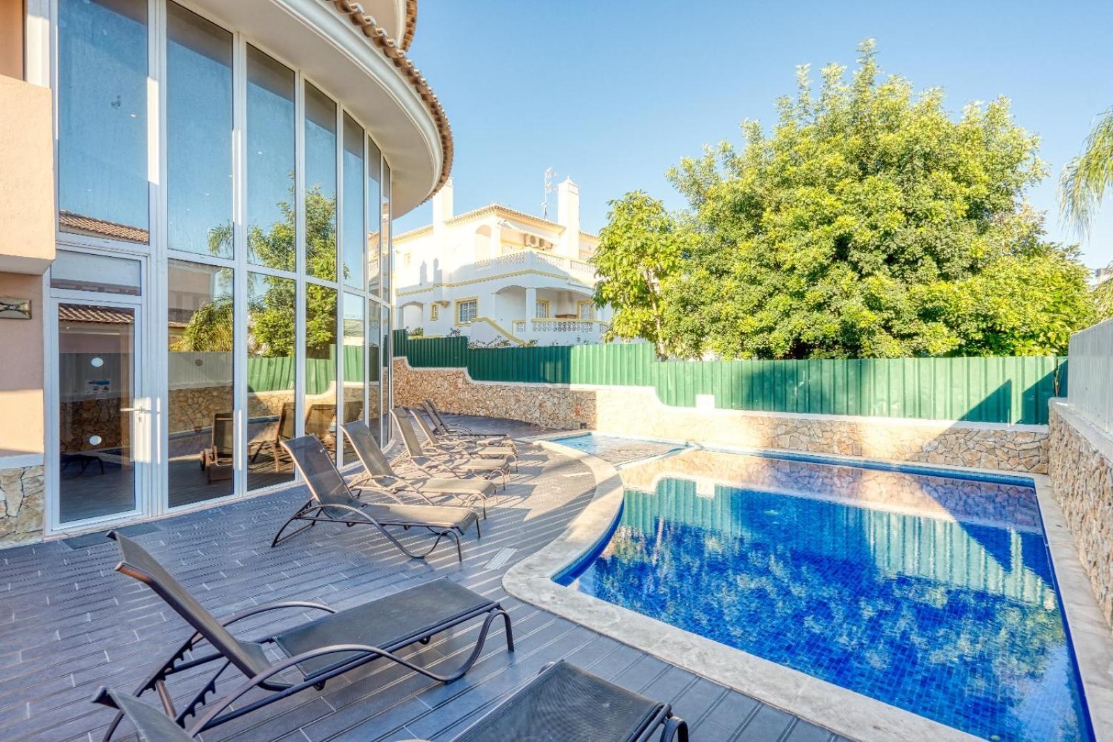 Full Private 300Sqm Villa Jacuzzi Heated Pool Ideal & Quiet Location Albufeira Luaran gambar