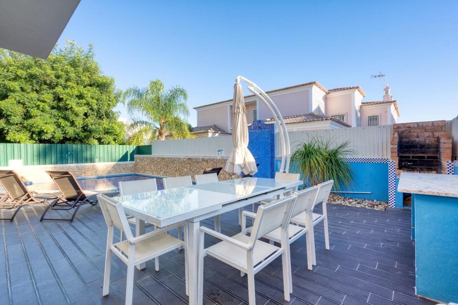 Full Private 300Sqm Villa Jacuzzi Heated Pool Ideal & Quiet Location Albufeira Luaran gambar