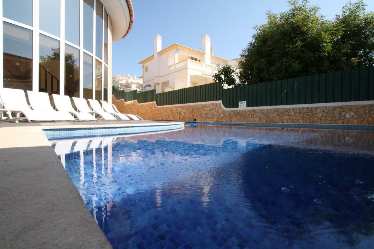 Full Private 300Sqm Villa Jacuzzi Heated Pool Ideal & Quiet Location Albufeira Luaran gambar
