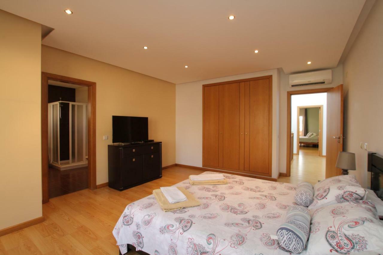Full Private 300Sqm Villa Jacuzzi Heated Pool Ideal & Quiet Location Albufeira Luaran gambar