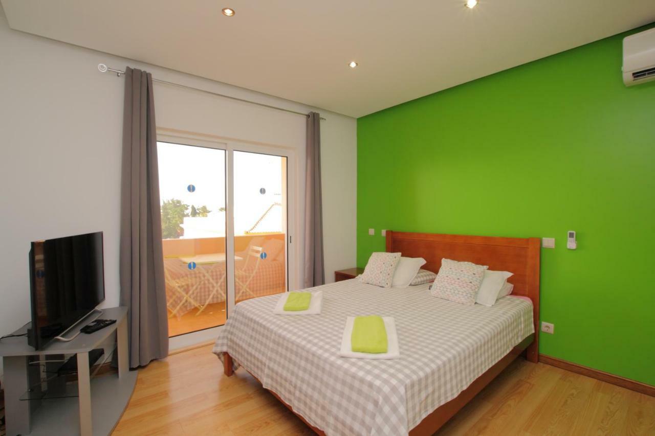 Full Private 300Sqm Villa Jacuzzi Heated Pool Ideal & Quiet Location Albufeira Luaran gambar